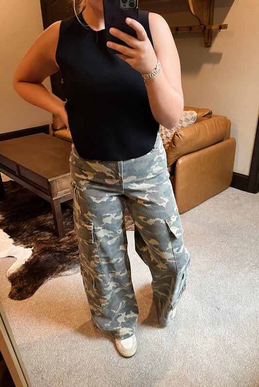 Hidden Camo Cargo Jeans