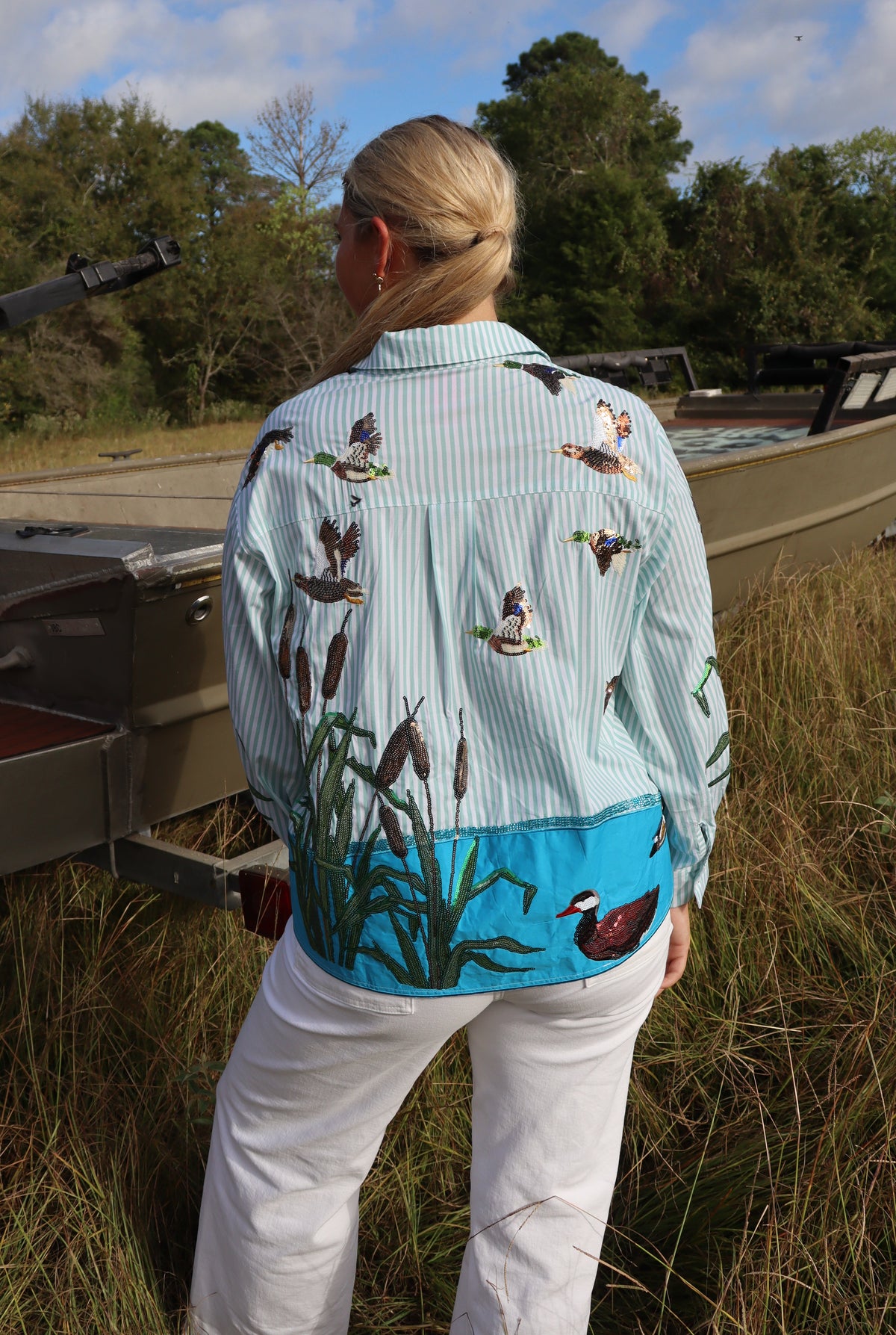Queen of Sparkles Striped Ducks in Pond Button Up