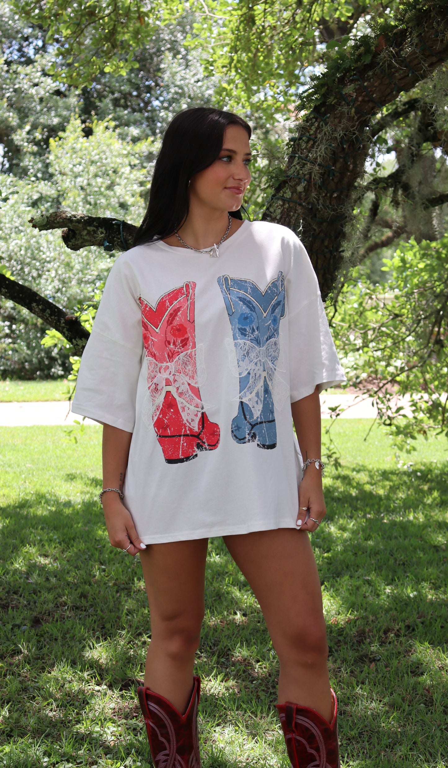 Lace Boots Tee